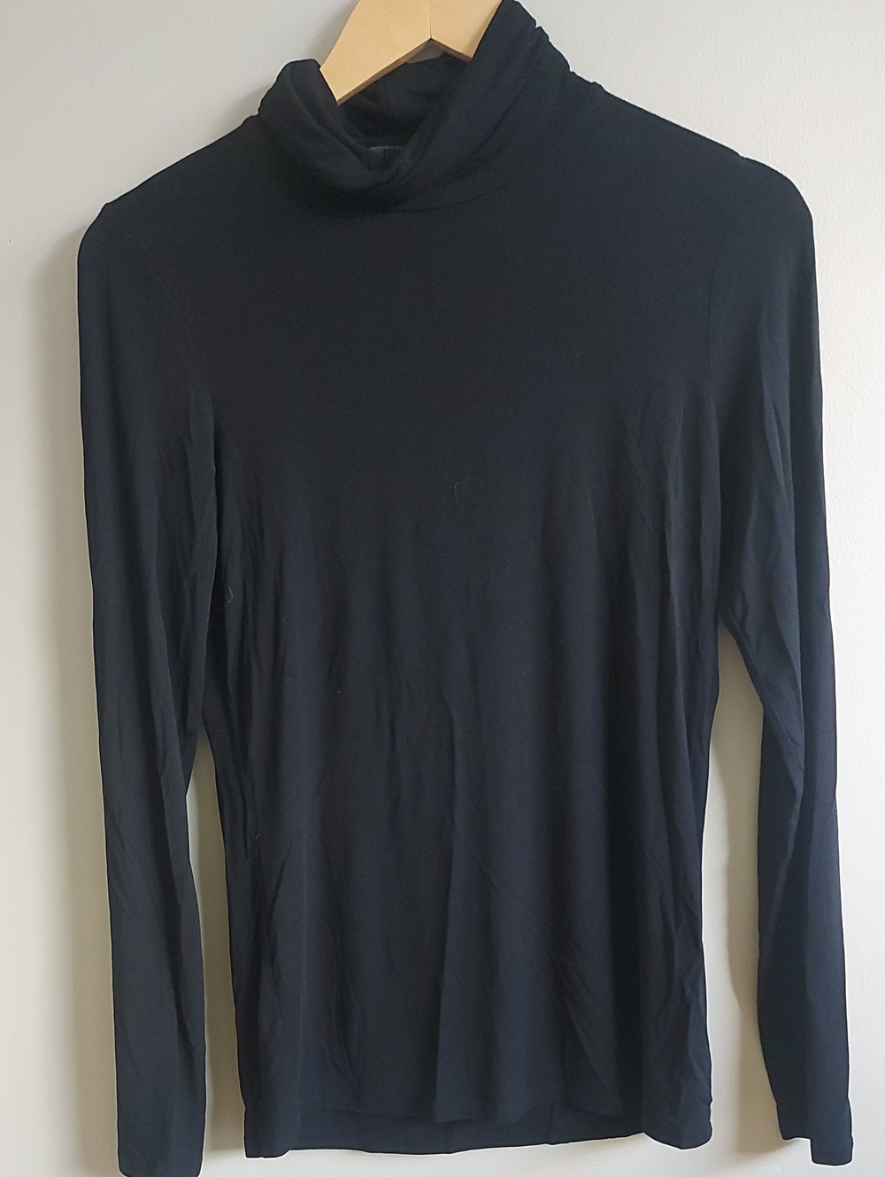 Women  Black Turtleneck Top - 36